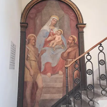 Petrarca - Free Private Parking *