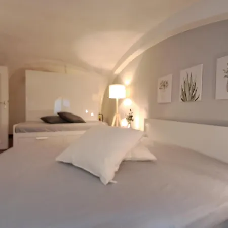 Petrarca Lejlighed Parma